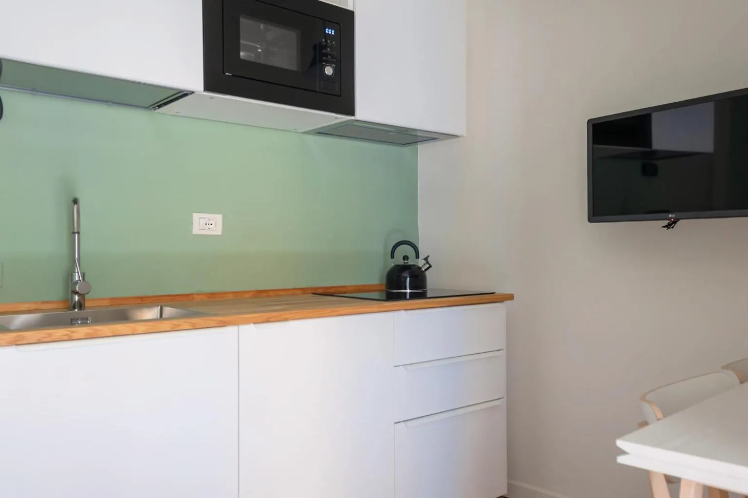 Bocconi District Suite, Milan 0*,  Italy